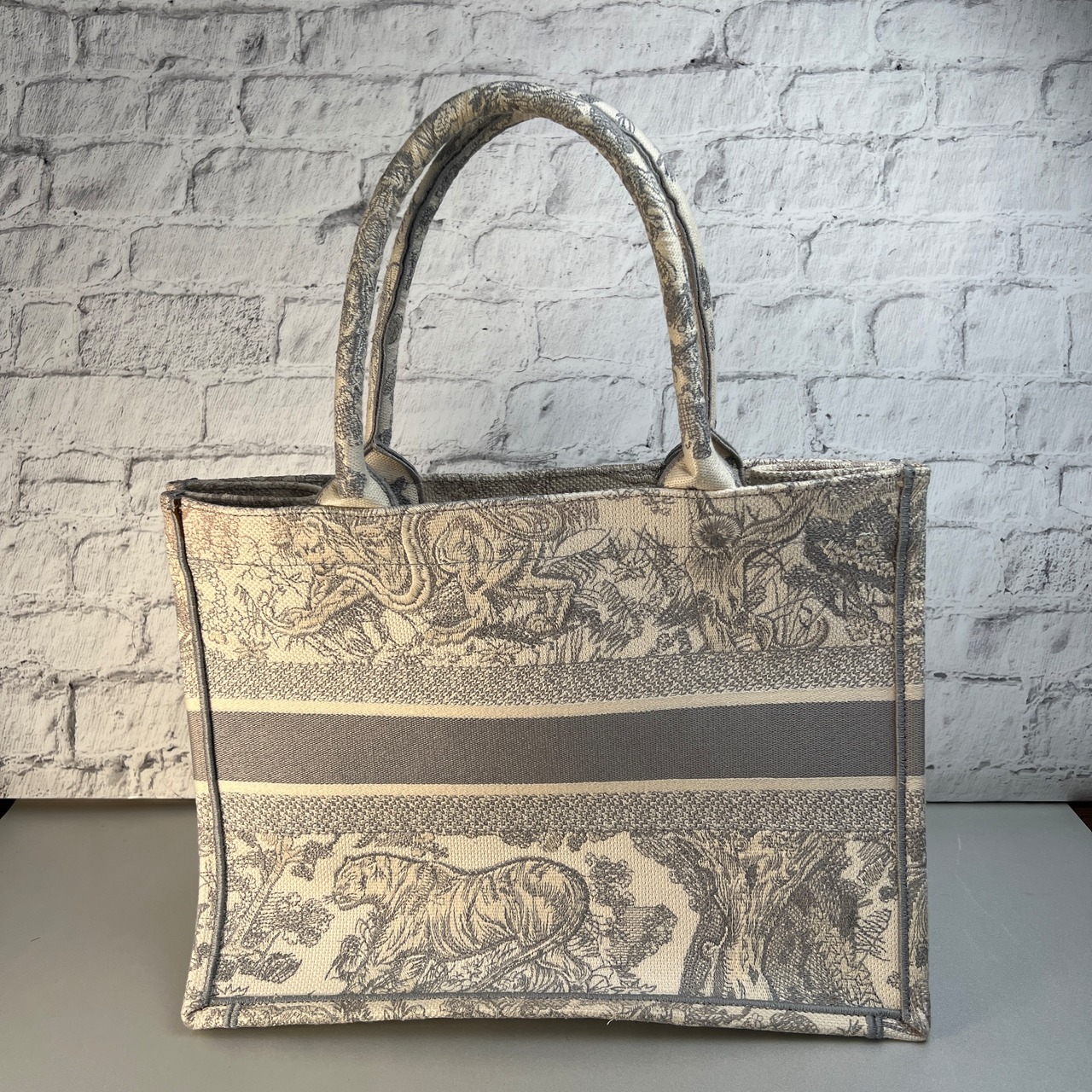 Dior ディオールブックトート ミディアム キャンバス トートバッグ  A-9404