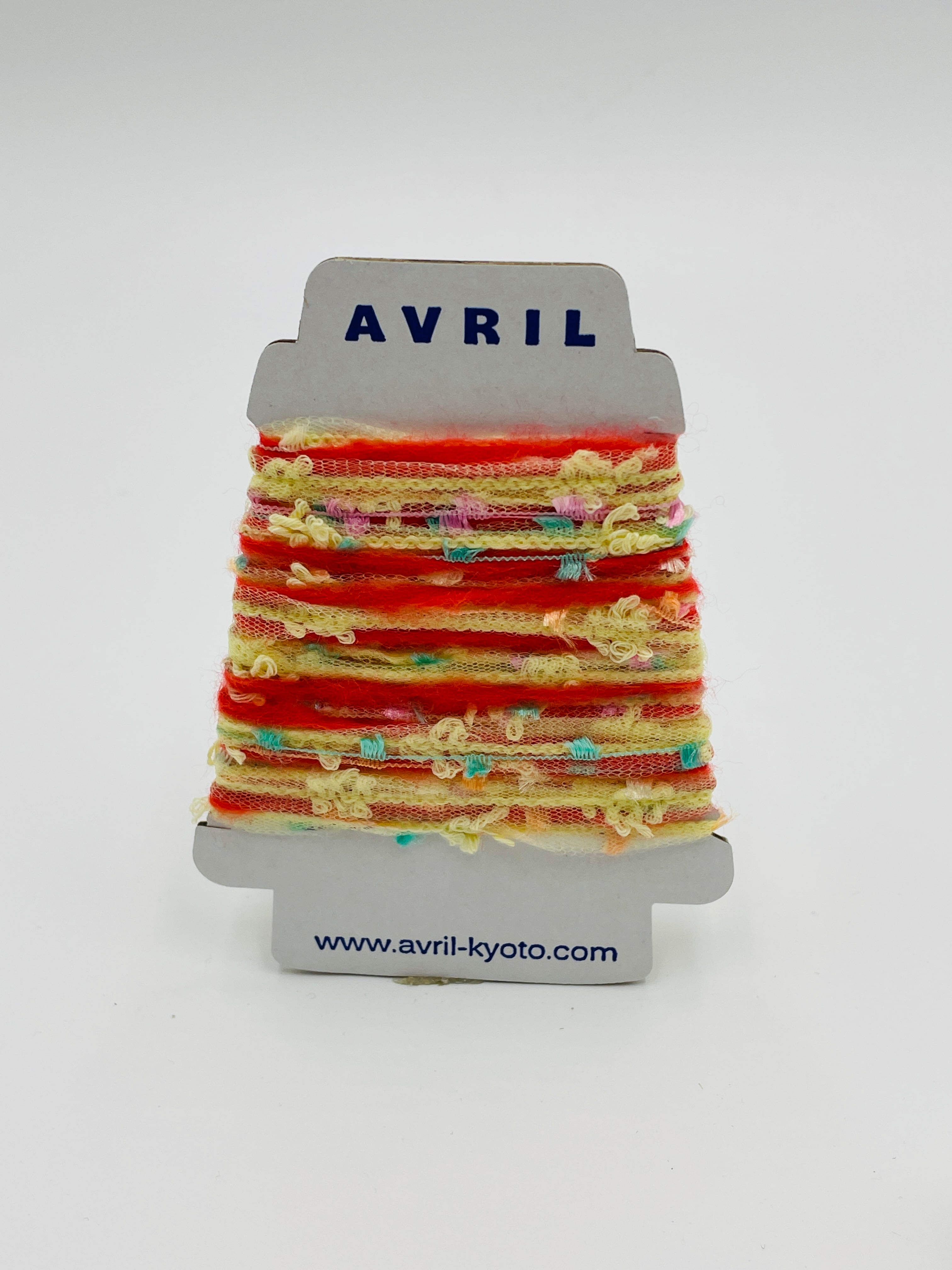 集めたくなる♬楽しい♬可愛い♡『ちょこっと巻きのファンシー糸』AVRILペラコーン280