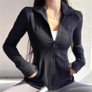 【送料無料】 トレーニングウェア 3色 ジャケット アウター 長袖 Vネック Aライン フレア ファスナー 薄手生地 可愛い 大人可愛い きれいめ シンプル カジュアル シック コンサバ お洒落 高見え ガーリー ヘルシー スポーティ 無地 春 秋 レディース 女性用 ママ 20代 30代 40代 部屋着 普段使い お出かけ 運動 ヨガ 部活 トレーニング ジム ジョギング ランニング フィットネス スポーツ ファッション コーデ スタイル 楽ちん 定番 プチプラ 着痩せ ブラック パープル ブラウン