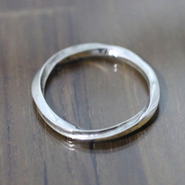 fluent ring (Silver)