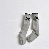 韓国子供服 / VIVID-I / 26Autumn /リボンメローソックス３セット / 靴下/ 秋服 *onesize*