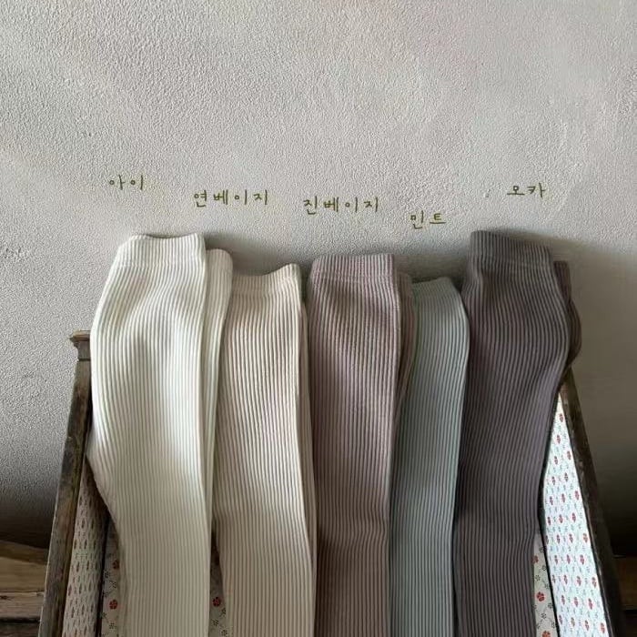 【BABY】韓国風 無地カラーレギンス