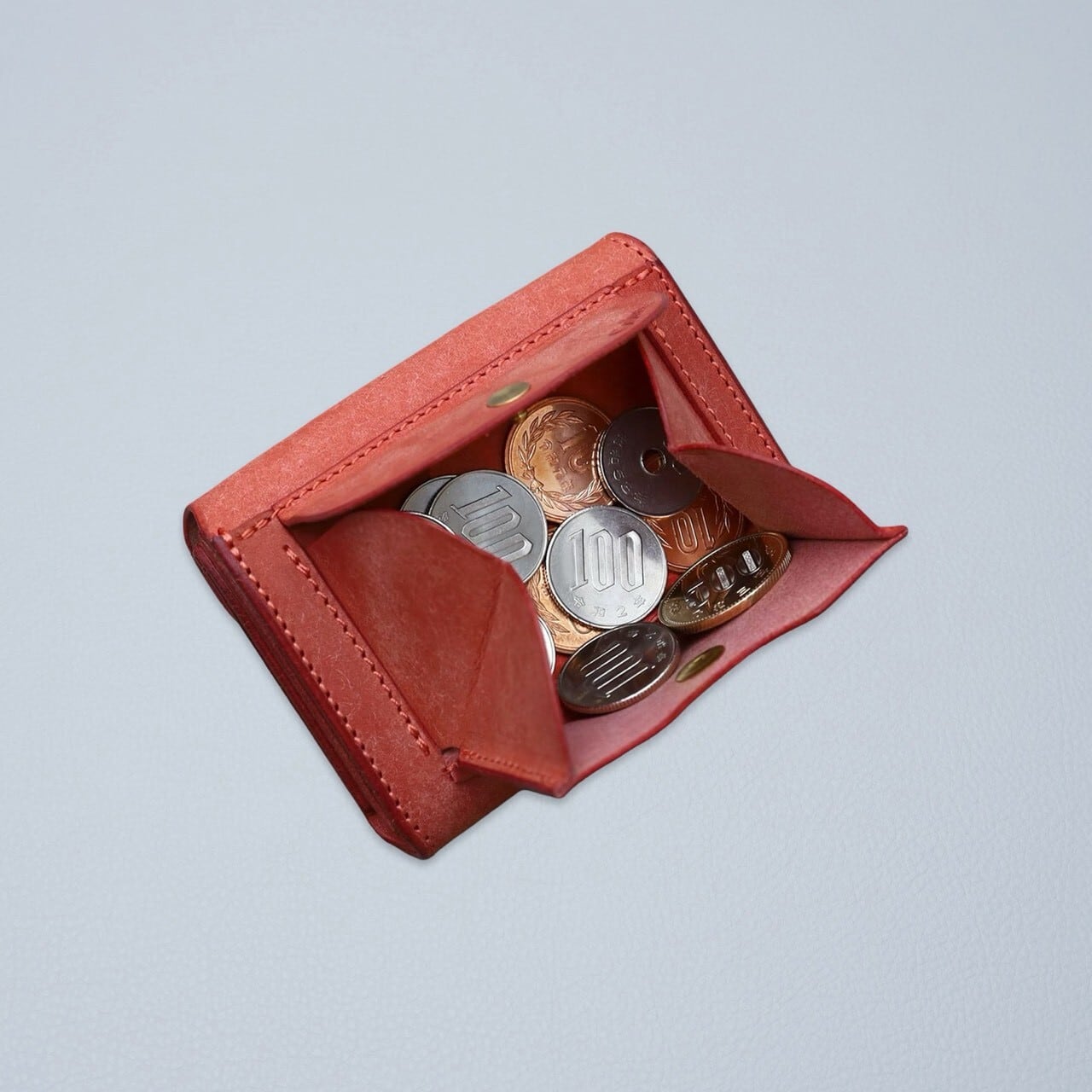 Iru×IKENOHATA GINKAWATEN】PUEBLO LEATHER COMPACT WALLET AKANEIRO