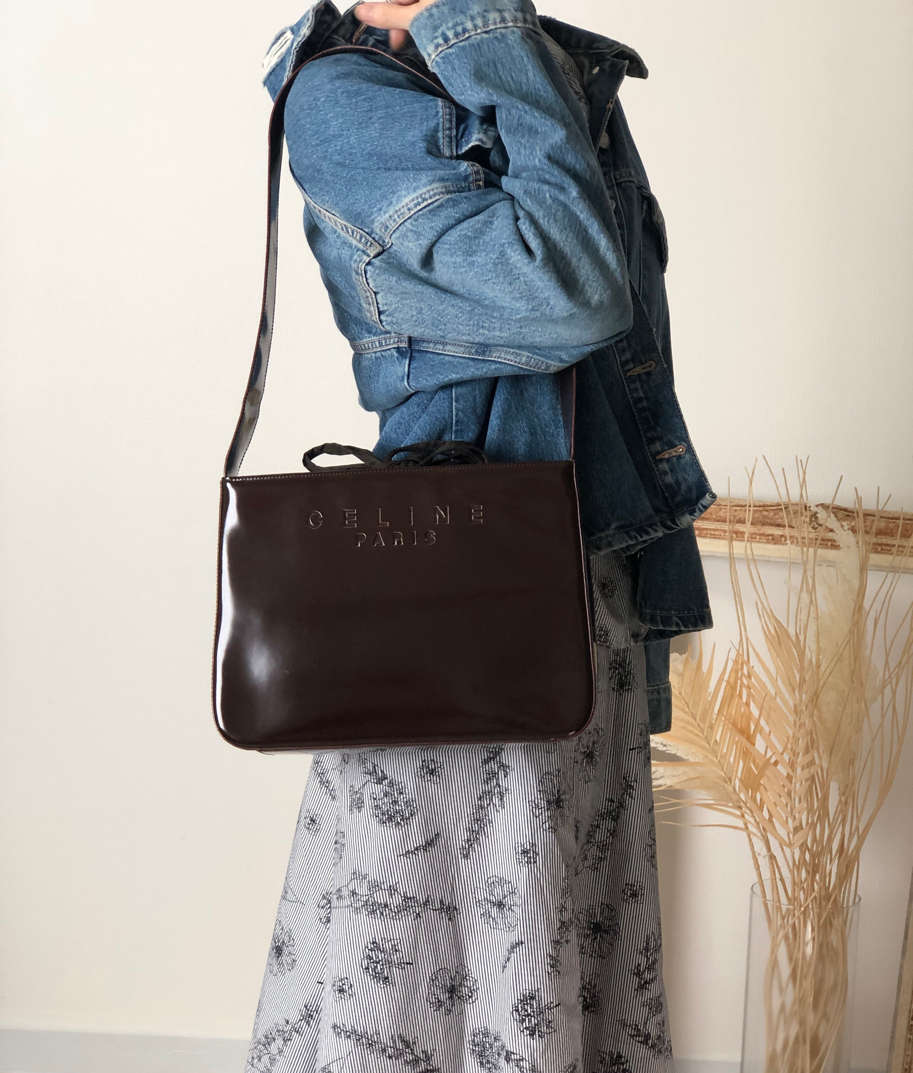 CELINE セリーヌ ショルダーバッグ ブラウン ロゴ カットアウト エナメル vintage ヴィンテージ オールド e4mff8