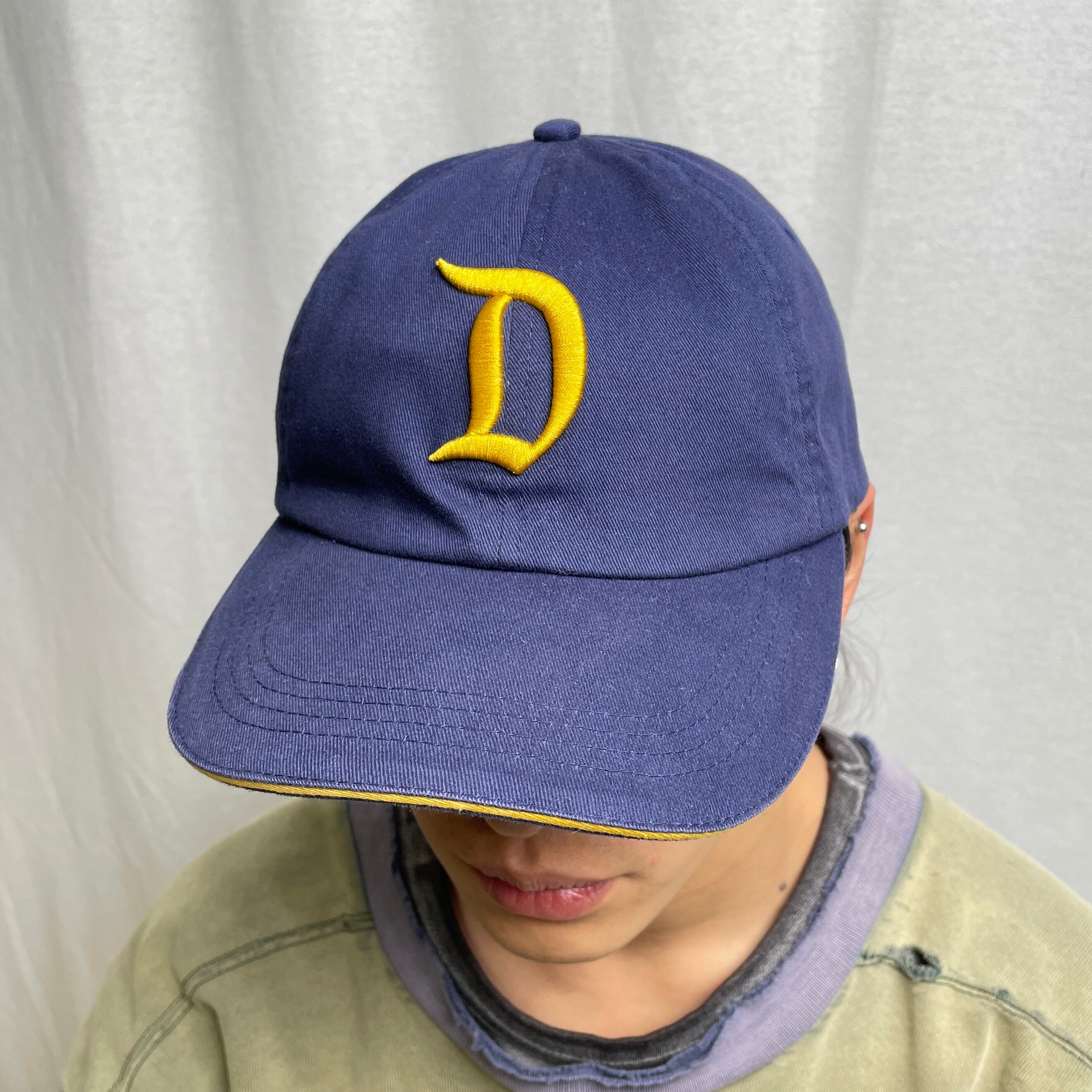 DISNEY LAND RESORT ディズニーランド ベースボールキャップ ロゴ刺繍