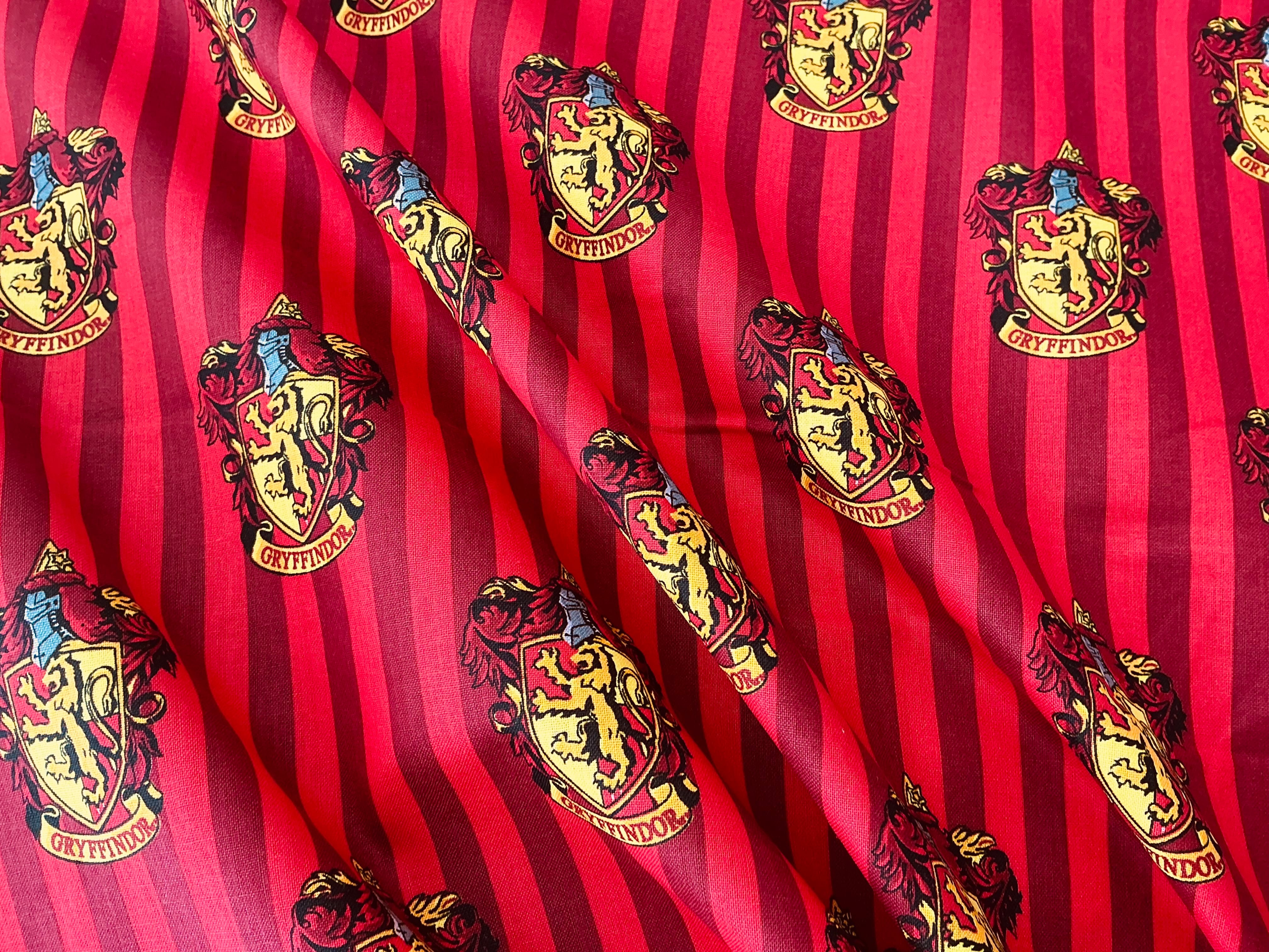 ヒトリエ　シャッタードール　スリーブ　ブックレット付属 ハリーポッター グリフィンドール柄 Harry Potter | Hirondelle et