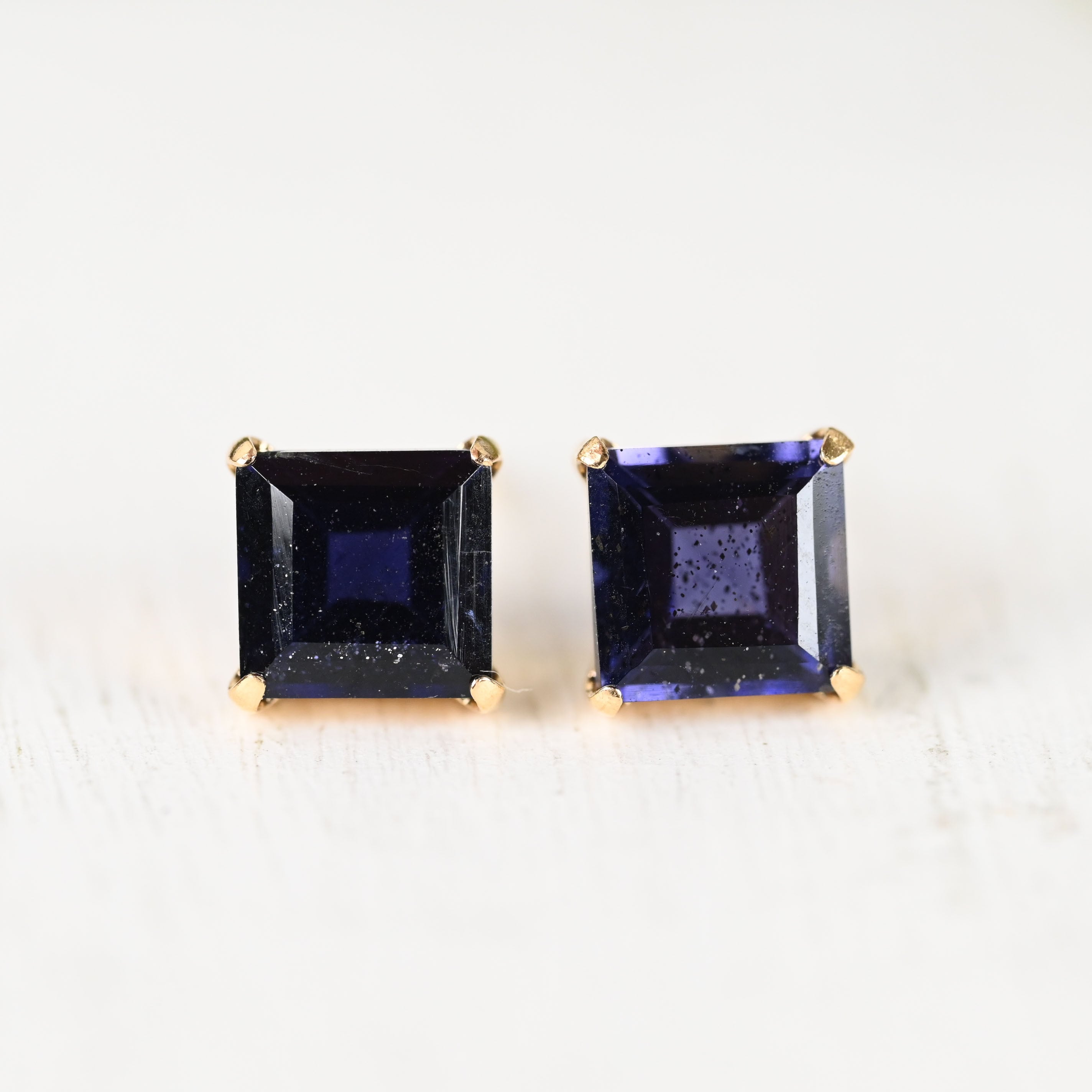 限定品】アイオライトサンストーンピアス K18YG | ジェムと