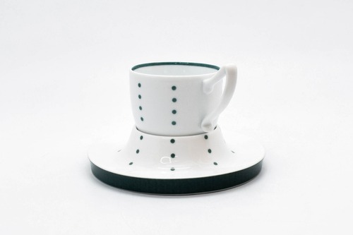 カップソーサー