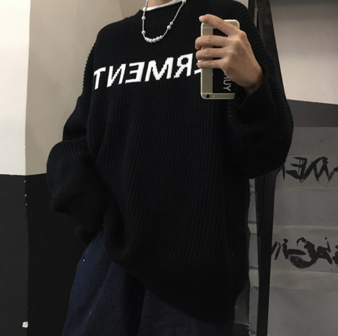 予約販売】ニット ユニセックス セーター ペア お揃い カップル 胸ロゴ 