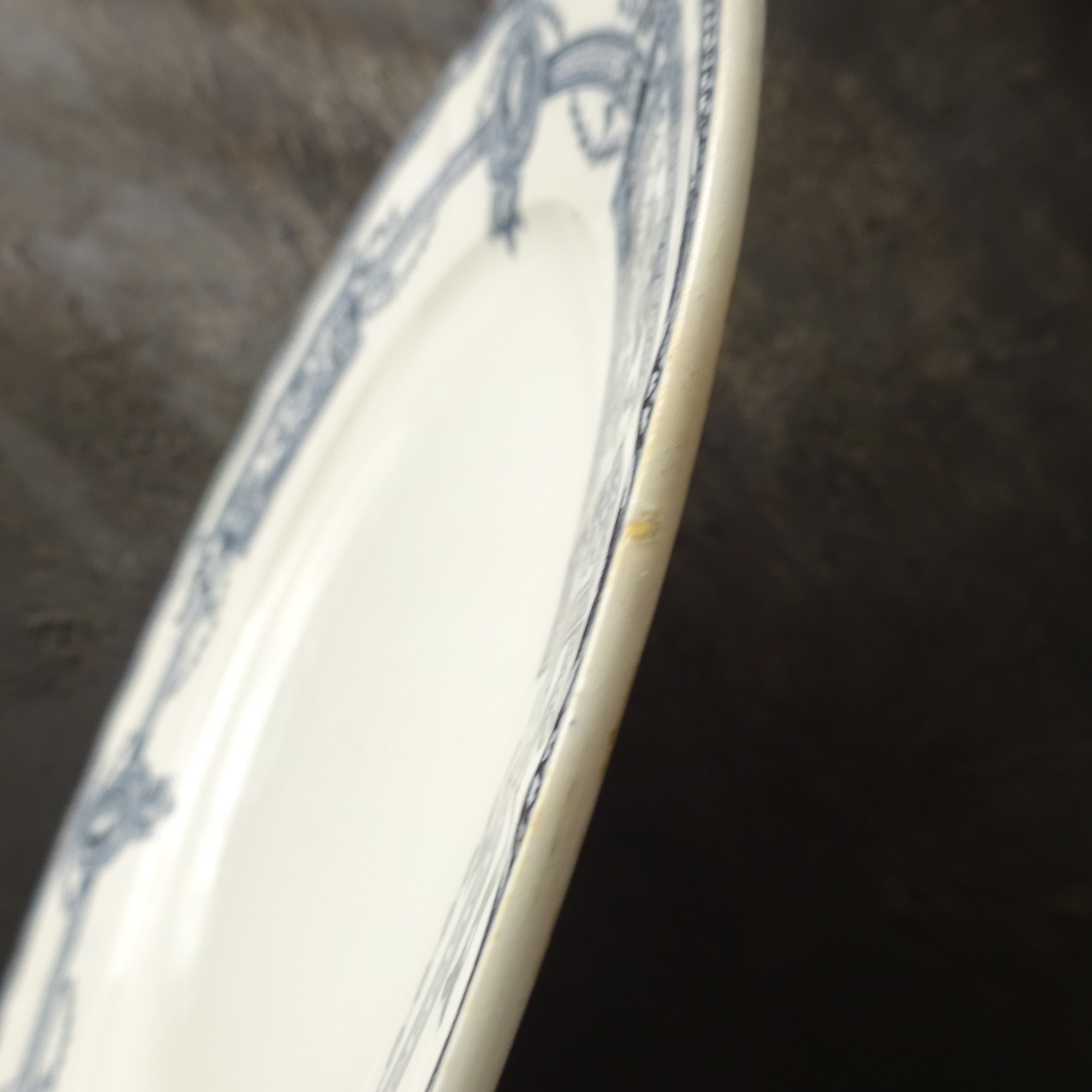 【 Épuisé 】ST AMAND ET HAMAGE NORD  modèle《MÉDAILLON》Assiette plate (A)