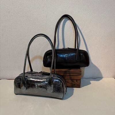 再入荷しました、人気のno:rae ボストンバッグ