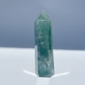 グリーンフローライト タワー型95◇Fluorite◇天然石・鉱物・パワーストーン