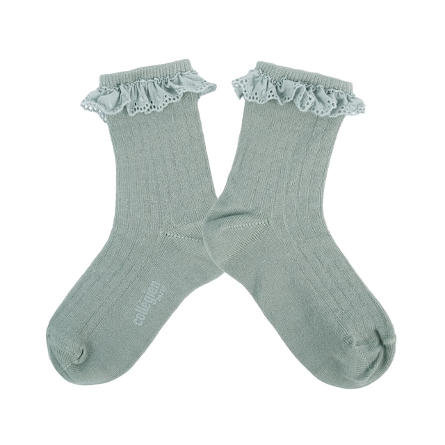 即納【Collegien】コレジアンPauline - Lightweight Ribbed Socks with Broderie Anglaise - Aigue Marine