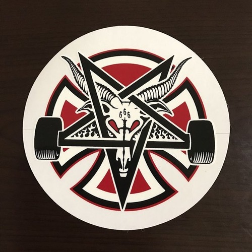 【ST-303】Independent X Thrasher インディペンデント×スラッシャー スケートボード ステッカー Pentagram Cross 12.8×12.8