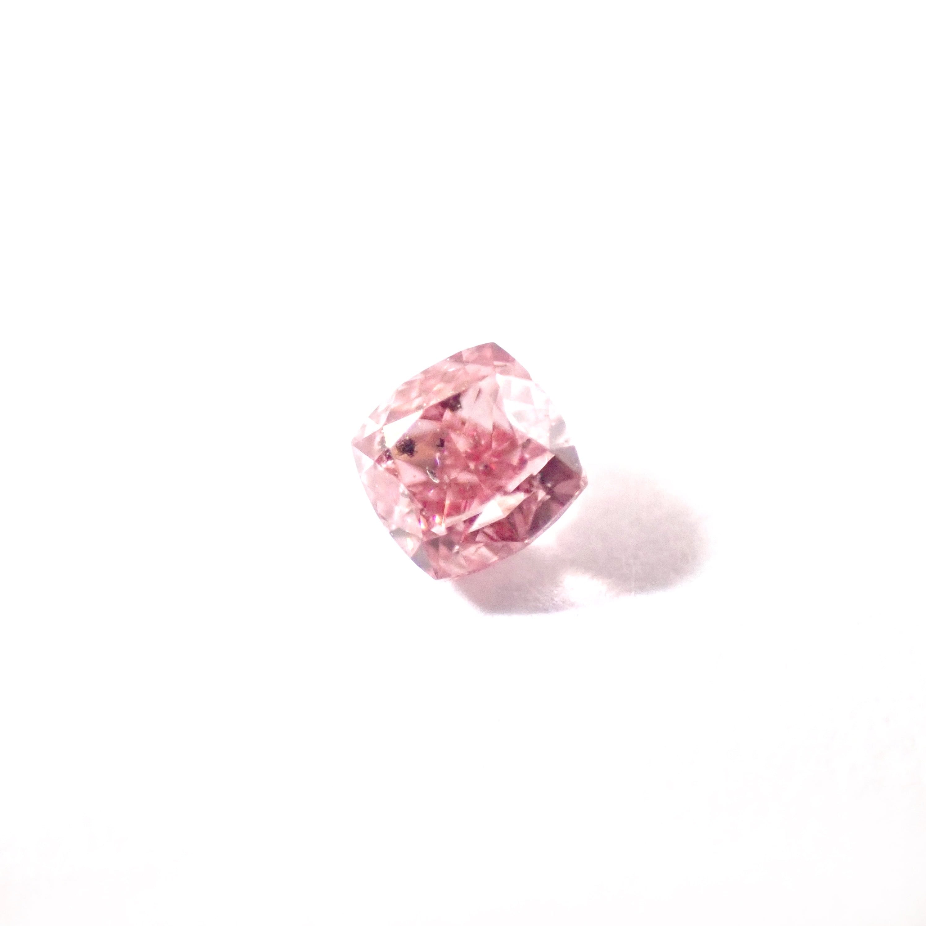 【希少】Fancy Intense Pink 0.124ct ダイヤ ダイヤモンド ルース 裸石 天然 中央宝石研究所ソーティング付き