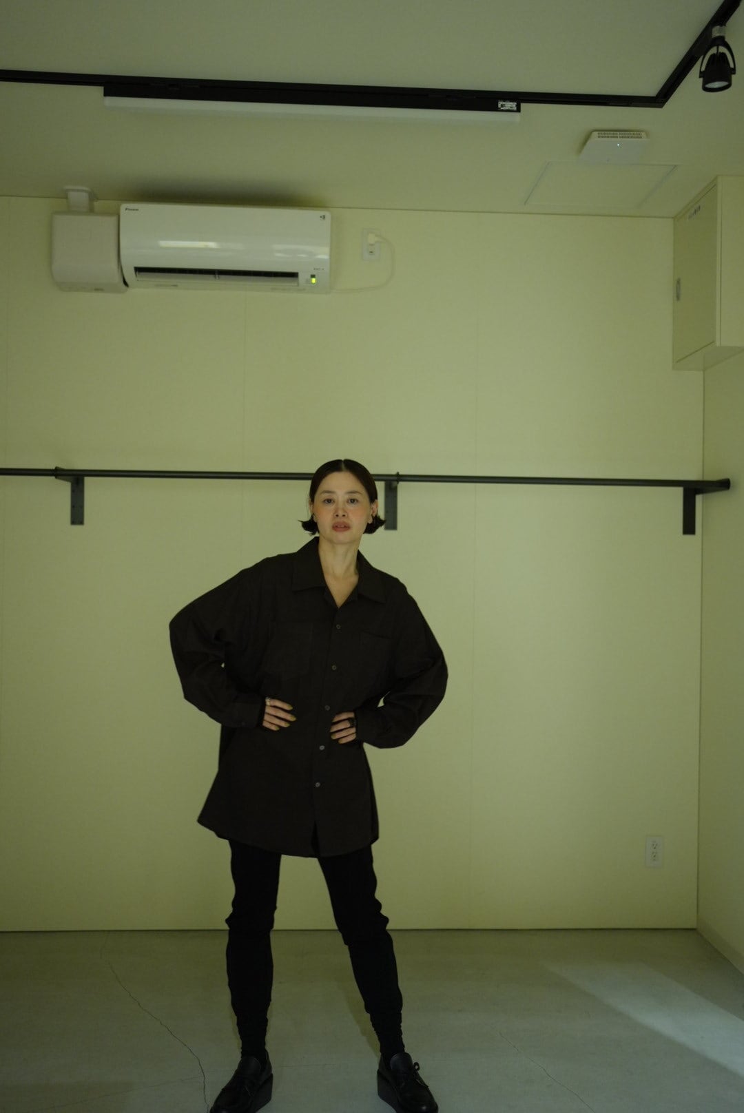 MOON TREE PLANET　line pants sports black MOON TREE PLANET - line pants sports black | MOON TREE PLANET