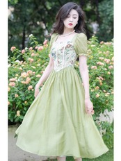 【0014】French Style Green Short Sleeve Dress