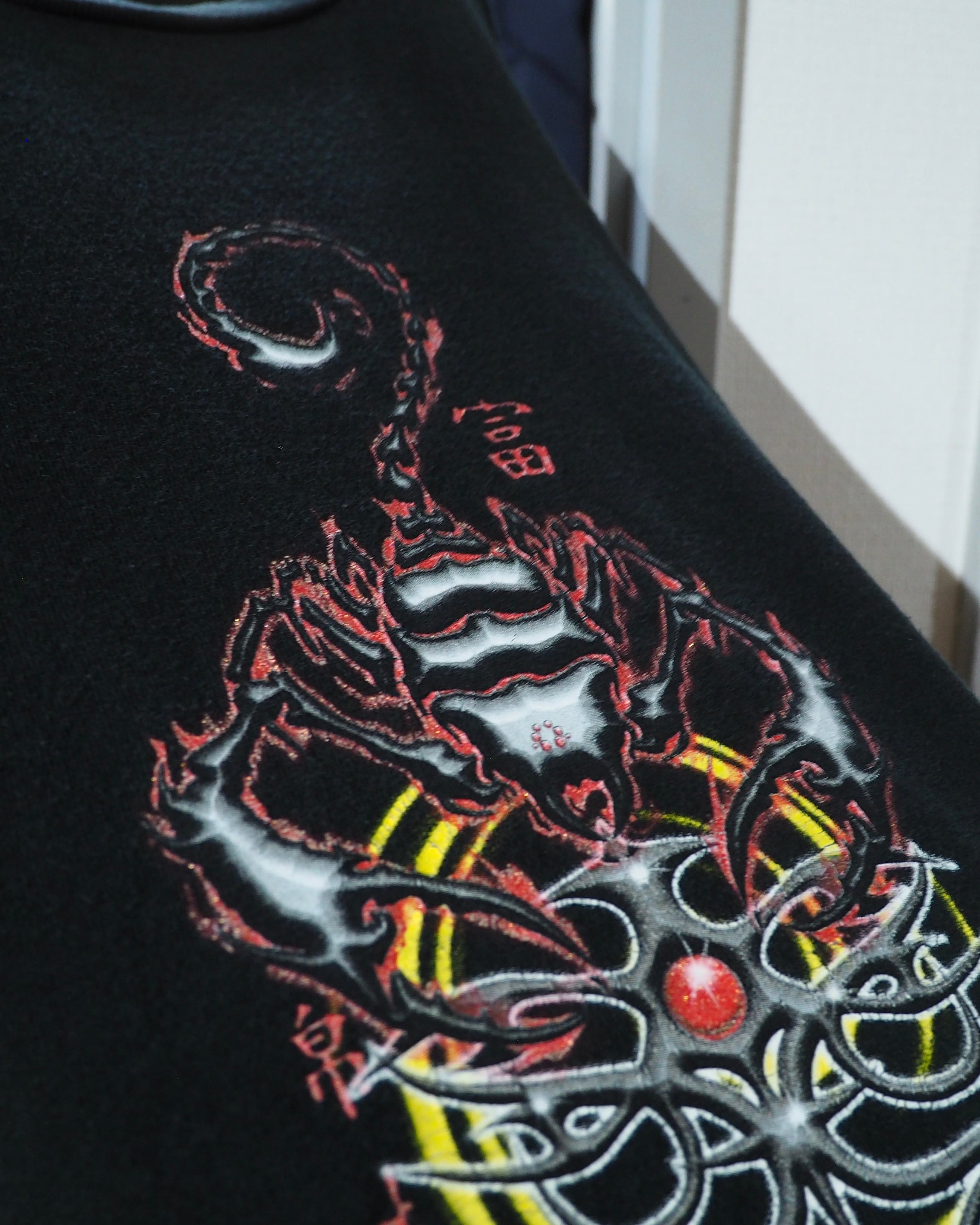 ” 毒蠍 ” Graphic printed × Fire Tie-Dye Over silhouette Special Tee