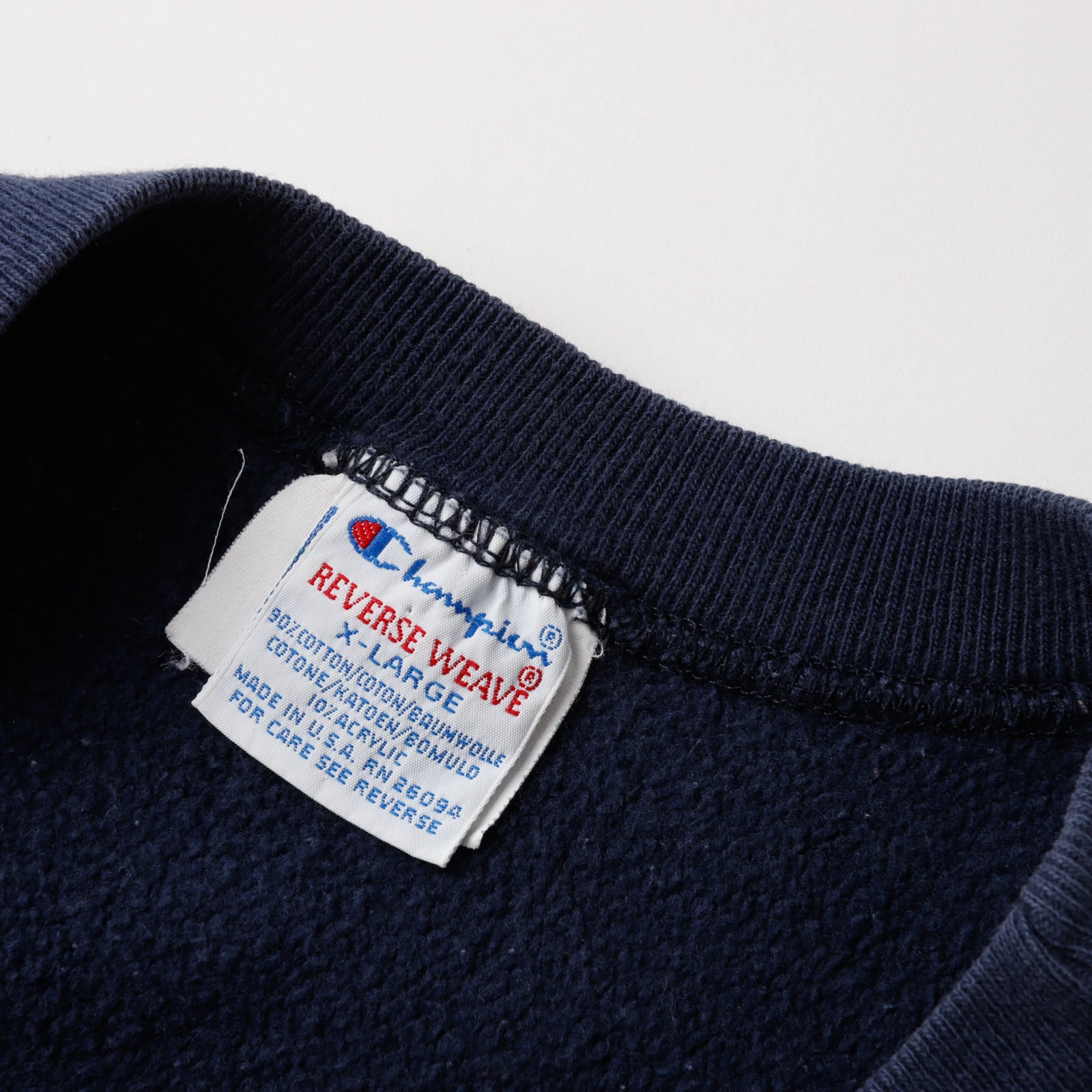 希少】90s champion Reverse Weave fade navy Vintage sweat made in