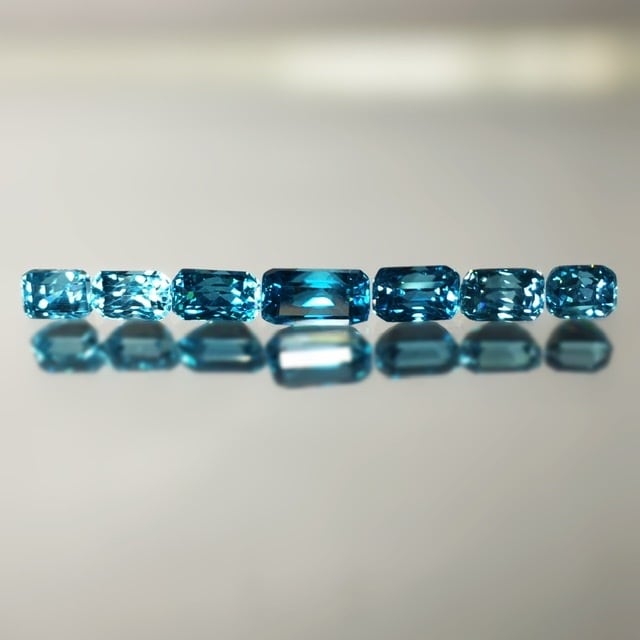 8.40ct S+〜ブルージルコン・グラデーションセット No.3021 8.40ct S+〜ブルージルコン・グラデーションセット No.3021