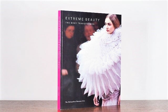 EXTREME BEAUTY / visual book