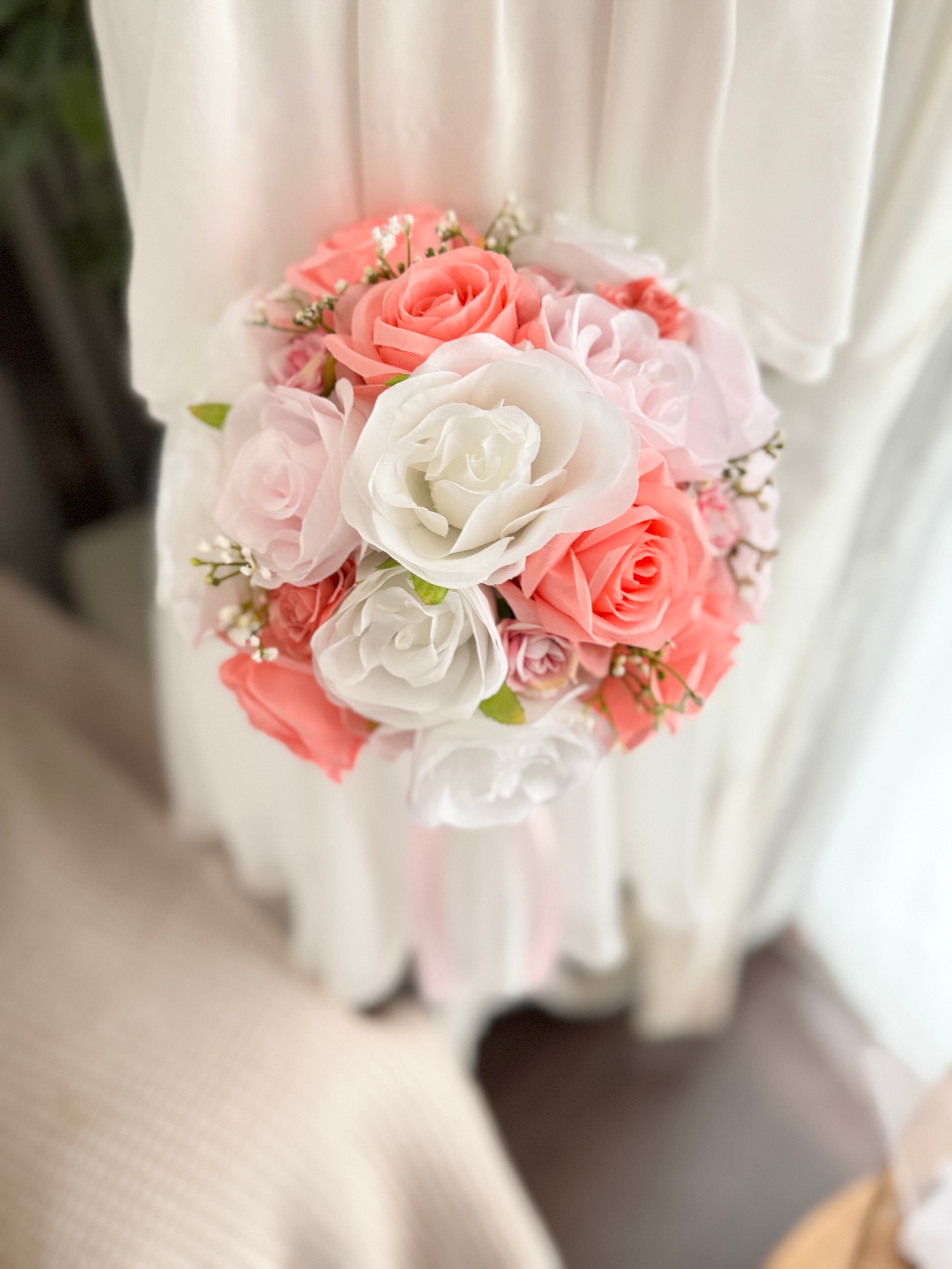 白薔薇ラウンドブーケ・ブートニア2点セット❁ 白薔薇ラウンドブーケ・ブートニア2点セット❁ 薔薇の