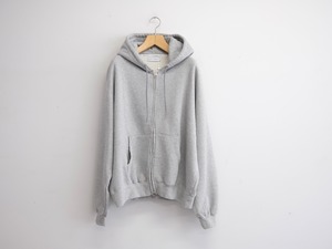 UNIVERSAL PRODUCTS.” JUMBERCA ZIP UP HOODIE”
