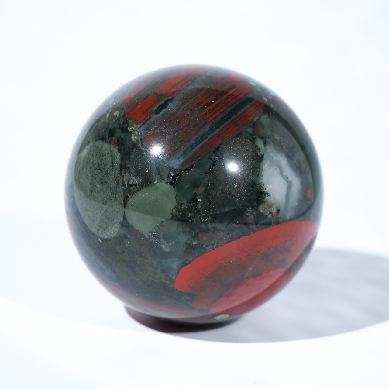 アフリカン ブラッドストーン セフトナイト / スフィア【φ6.0cm】