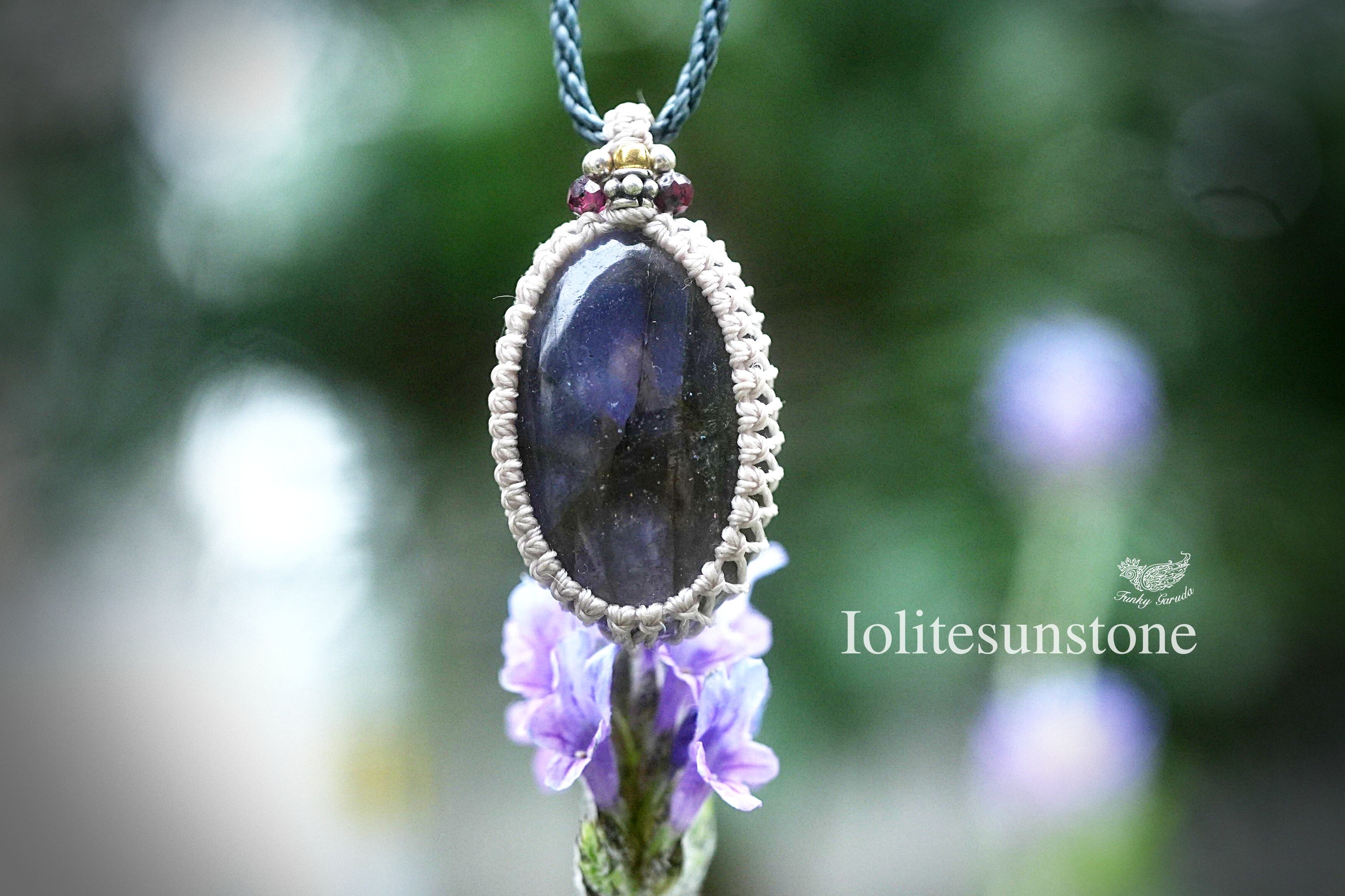 小さな星★アイオライトサンストーン マクラメネックレス1591