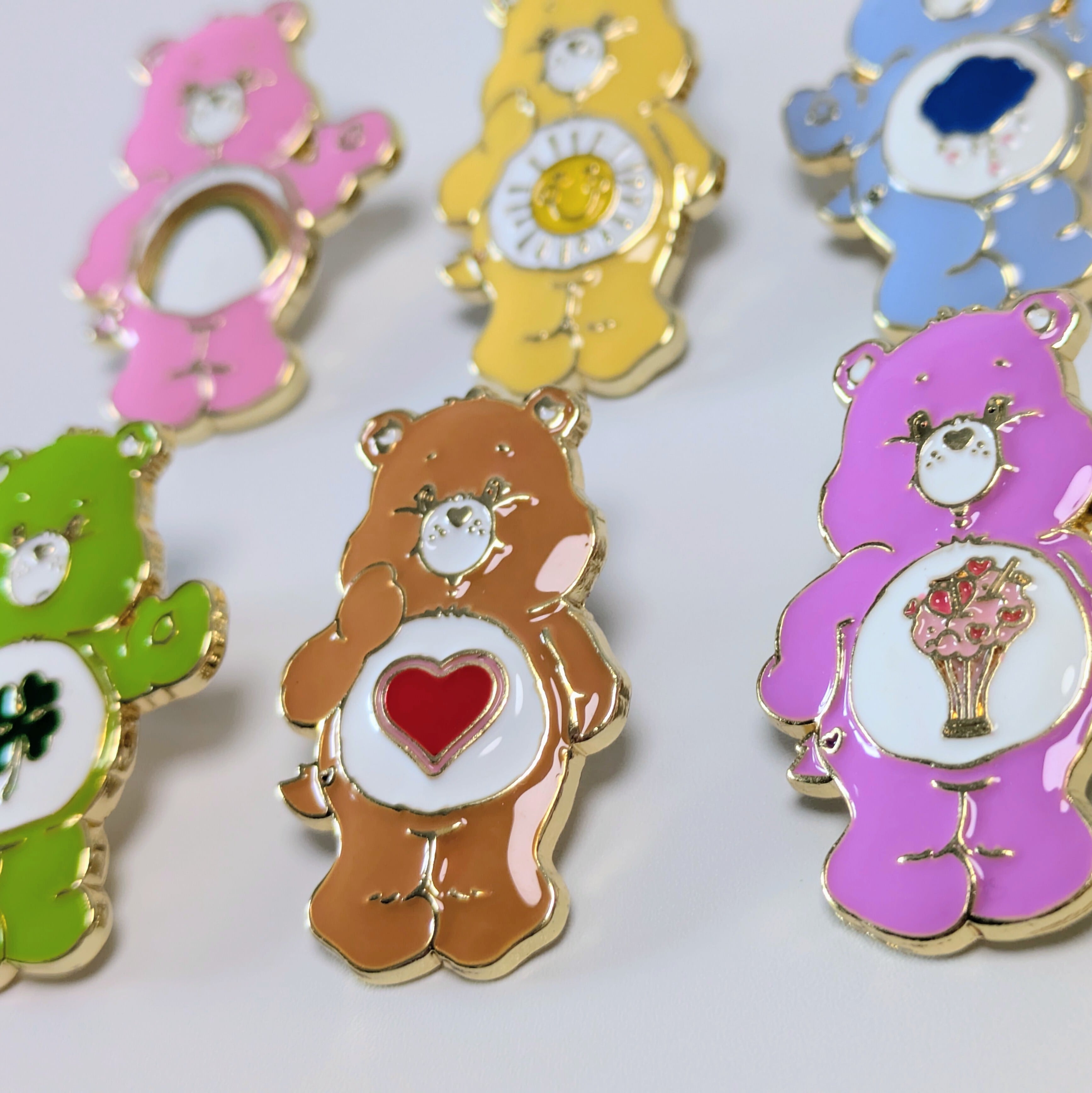 ✨️SPECIAL PRICE‼️✨️送料無料！ ★ピンズ PINS★ピンバッジ 【 Care Bears（ ケアベア ）】ピンズ6P SET / ピンズ6個セット 〚アメリカン雑貨 アメトイ〛