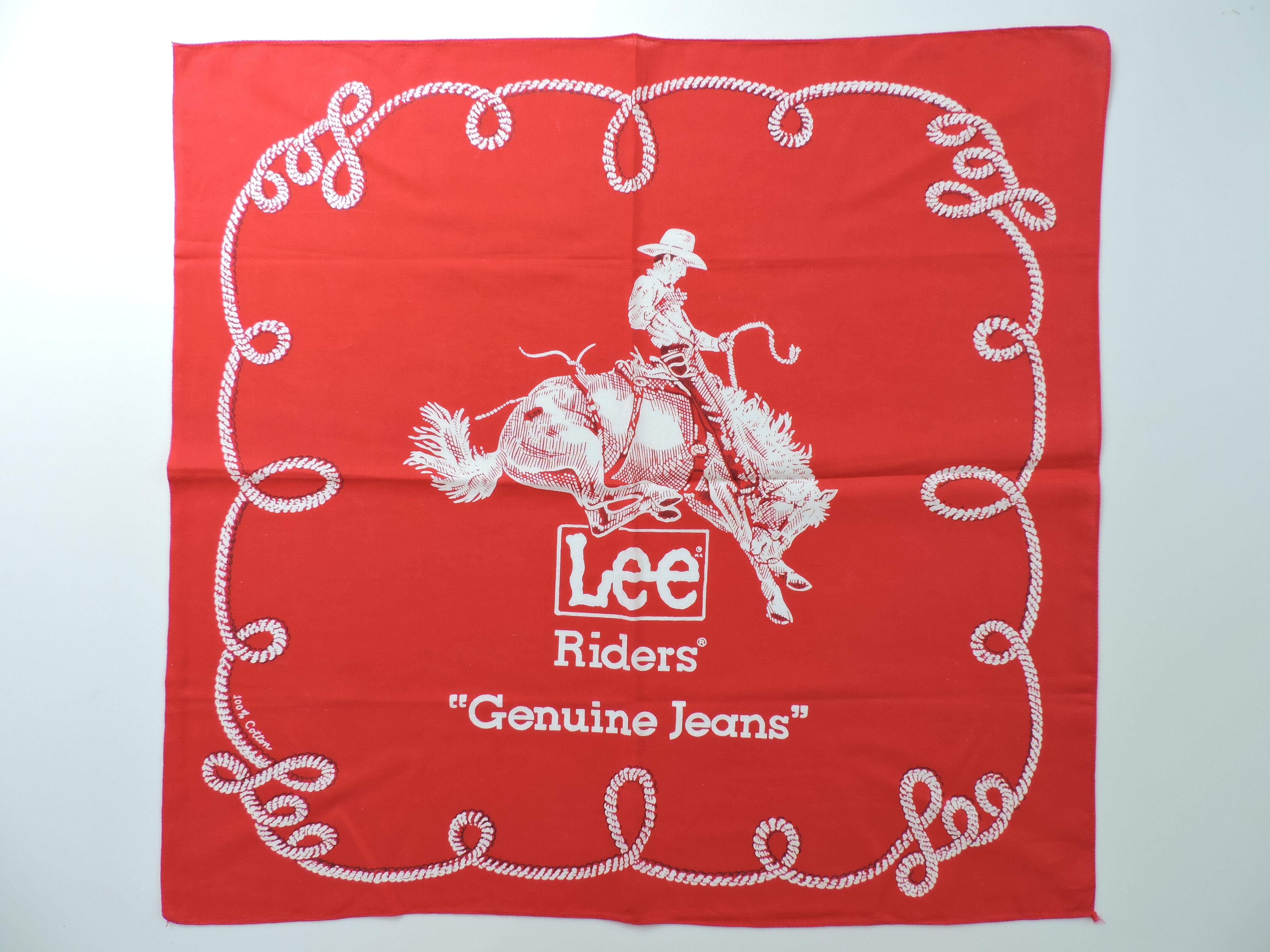 t*2様 【新品・レア】Lee ヴィンテージバンダナ レッド ヴィンテージ バンダナ レッド 1950～1960s／29 | MILMOUNTAIN