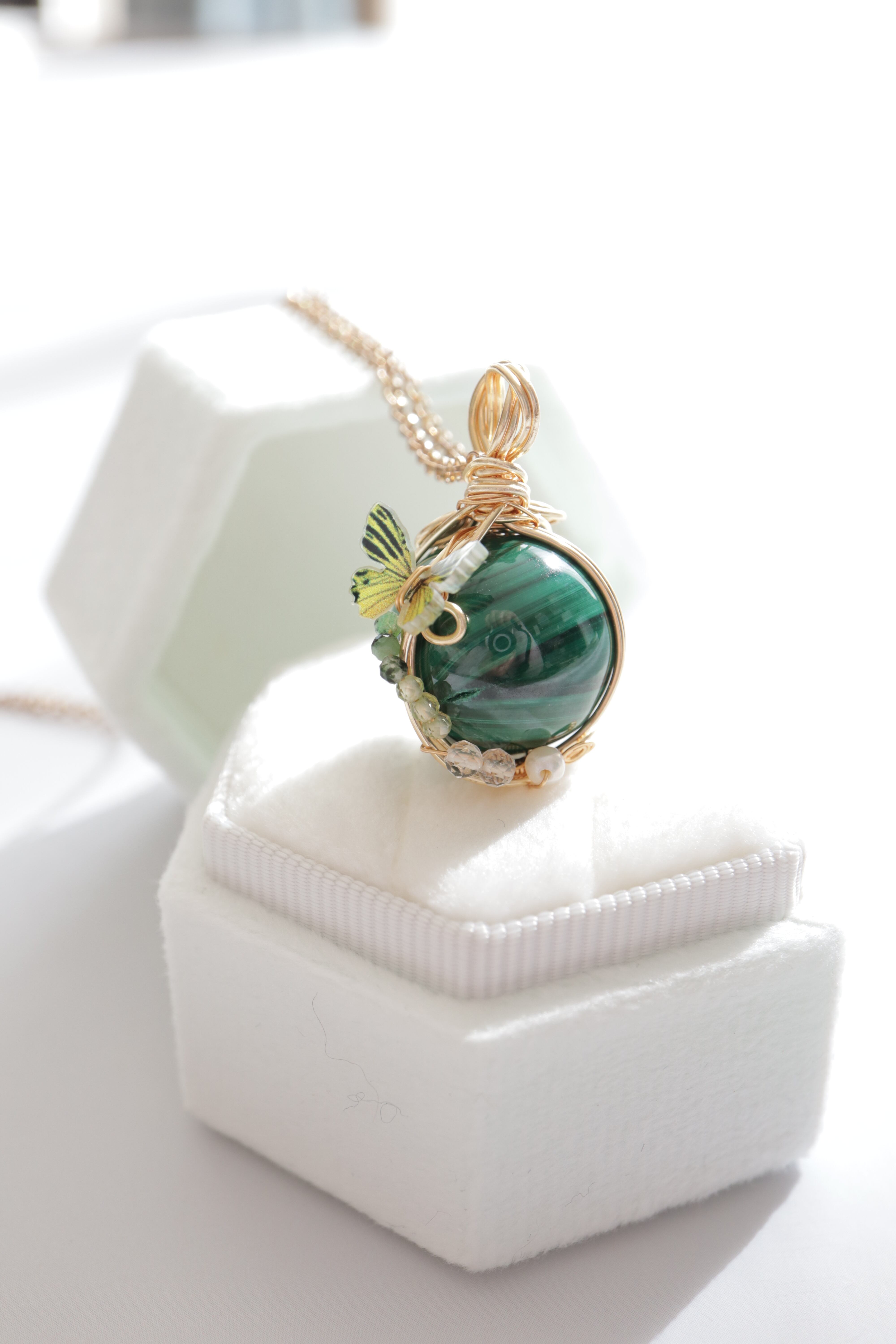 【専用】サービス品K14gfマラカイト❅ワイヤーアートペンダントトップ他1点☆ マラカイト ワイヤーアクセサリー ラッピング ペンダント 専用