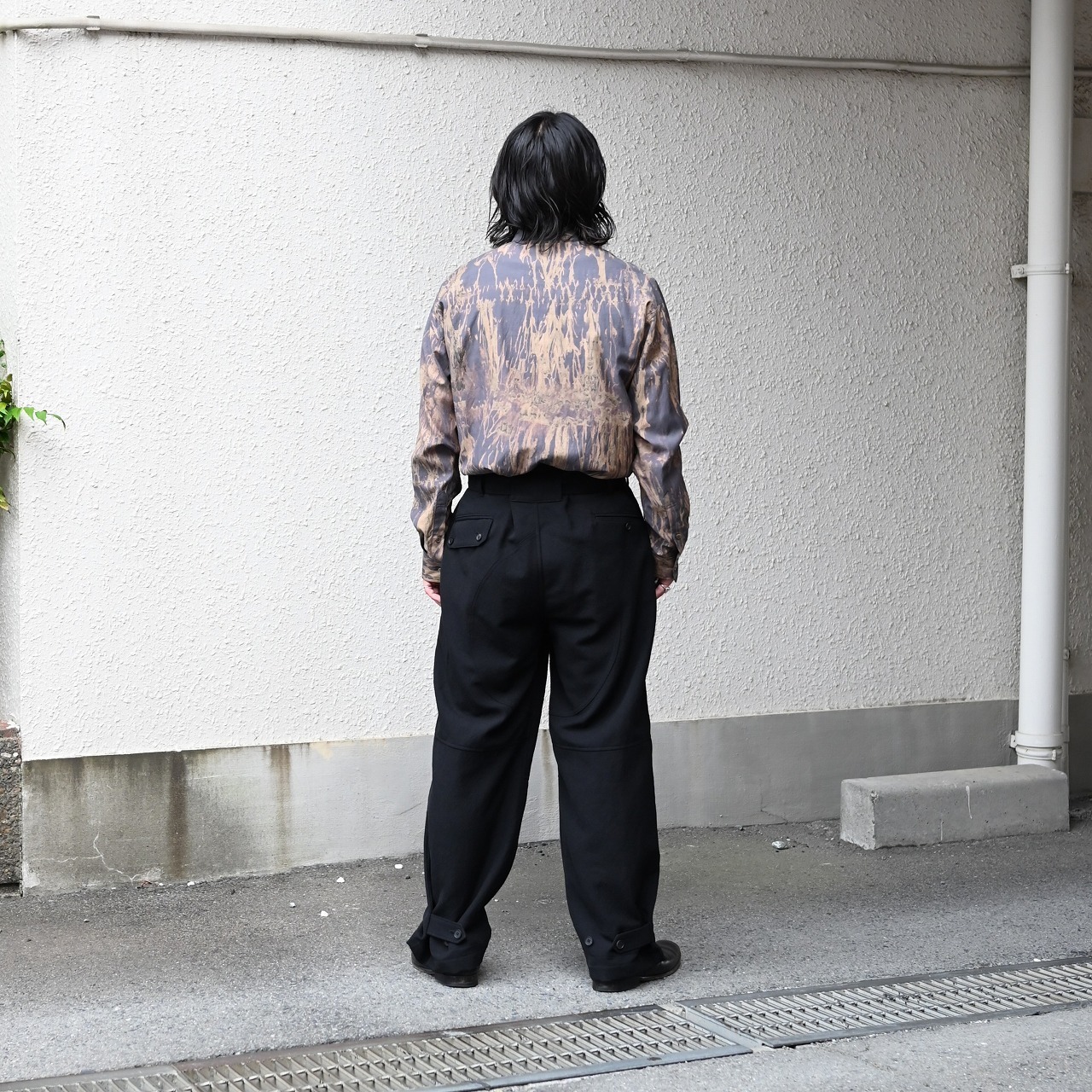 Nonnotte(ノノット)Minimum Smoking Jacketと山内(ヤマウチ)ツナギパンツコーディネート