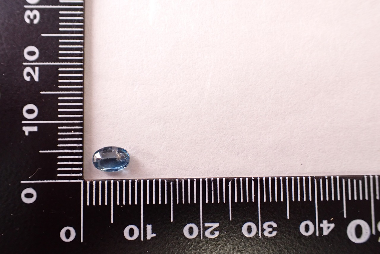 インディゴカイヤナイト　0.65ct　[D3-260]