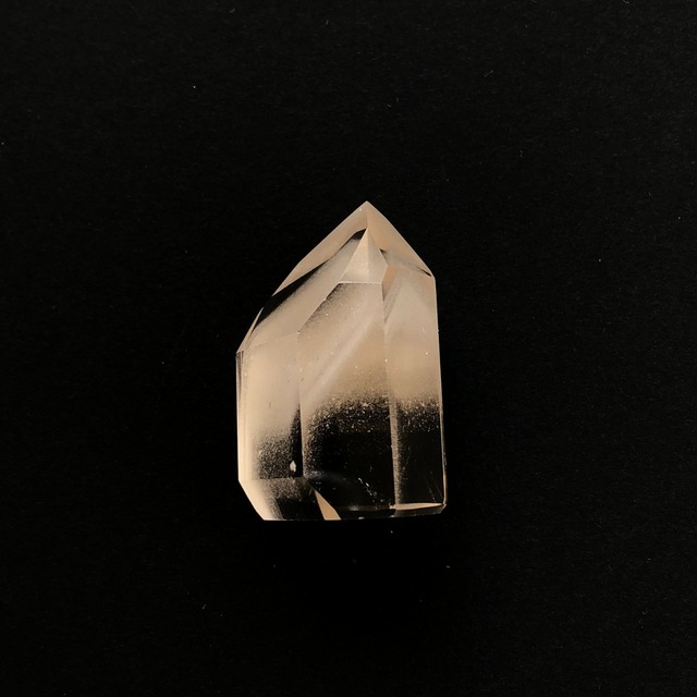 ファントムスモーキークォーツ（煙水晶）【感謝と目覚め、始まり】
