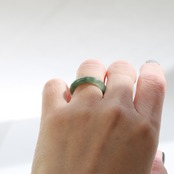 【11号】深緑 翡翠くり抜き甲丸リング A貨翡翠 jd_rg2168