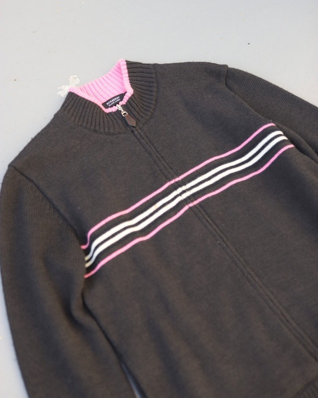 Burberry pink line driver's knit