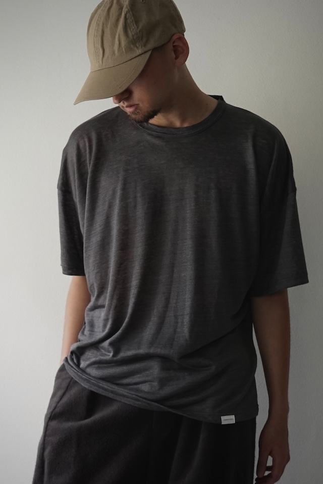 Feather Linen Jersey / Trapeziod Tee(SMOKE GRAY)