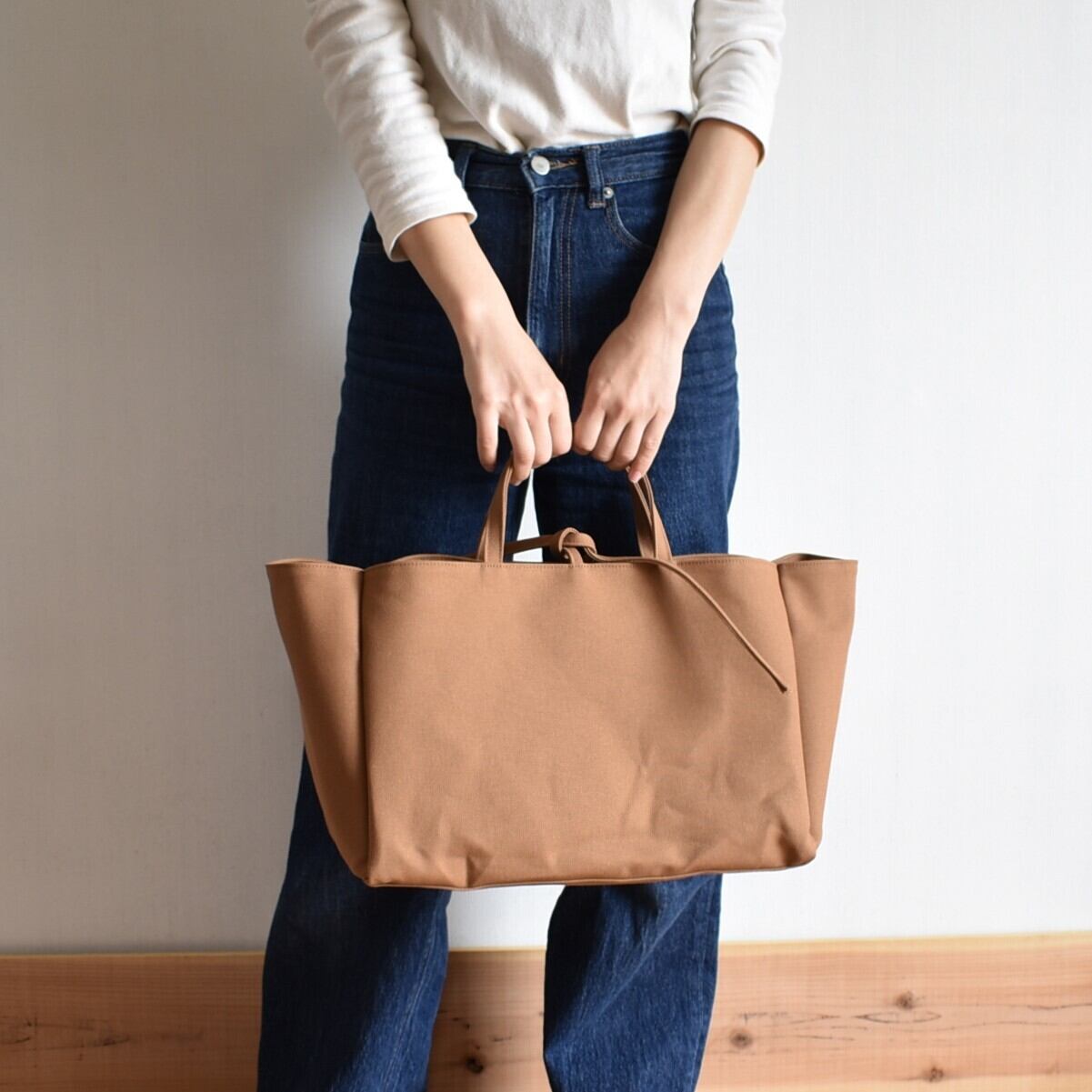 BOX1 TOTE BAG(モカ/ブラウン） | cherie aimer trip（シェリ エメ