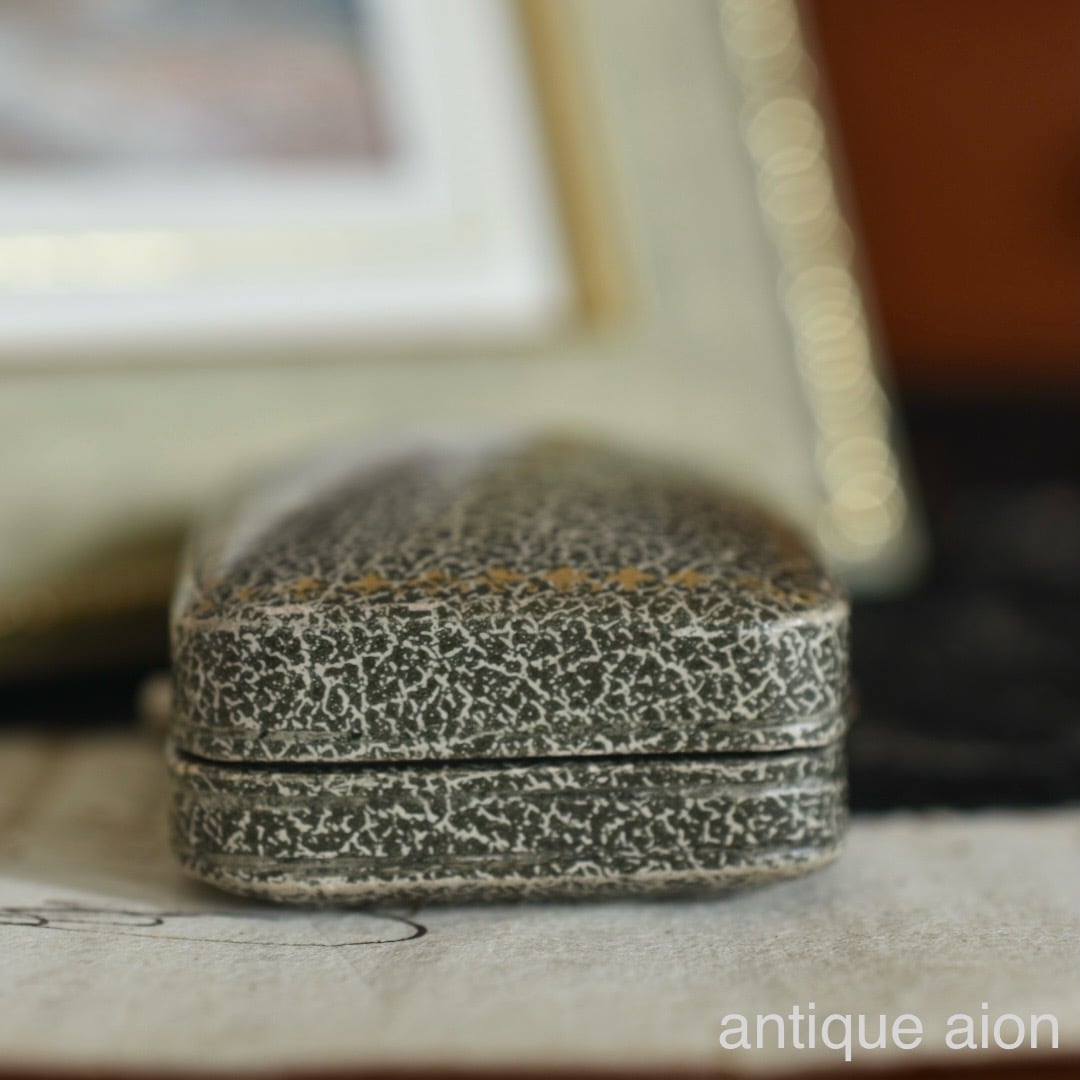 英国アンティークブローチケース＊イギリス 英国アンティーク ブローチケース | antique aion