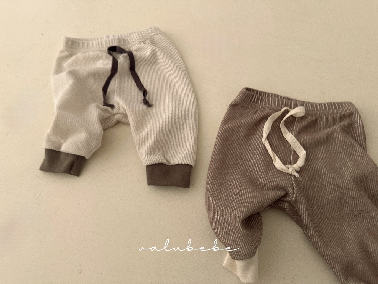 【valu bebe】2トーンバイカラーリブパンツ ブラウン 60〜90cm - 4