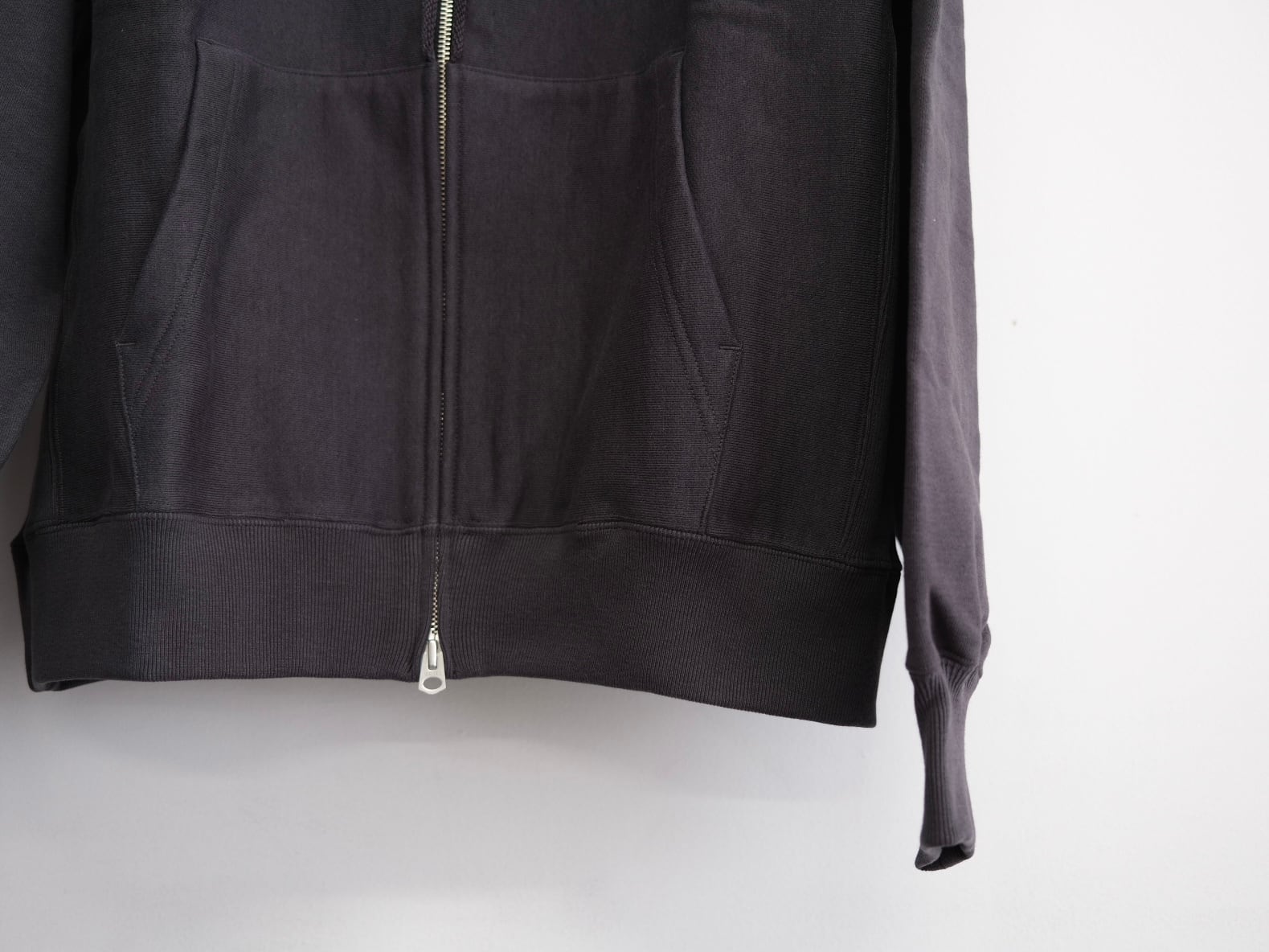 ULTERIOR” FADED SILKY TERRY RW ZIP UP PARKA BLACK” | Lapel online