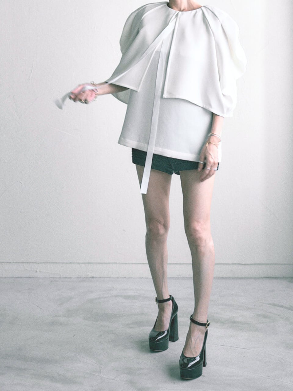 【2025Summer SALE!!】Helm Blouse ヘルム・ブラウス ☆決済から1週間前後に順次発送いたします!!