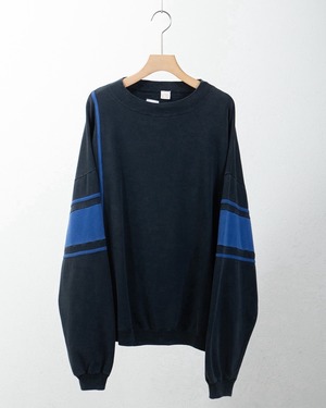 designed bicolor sweat