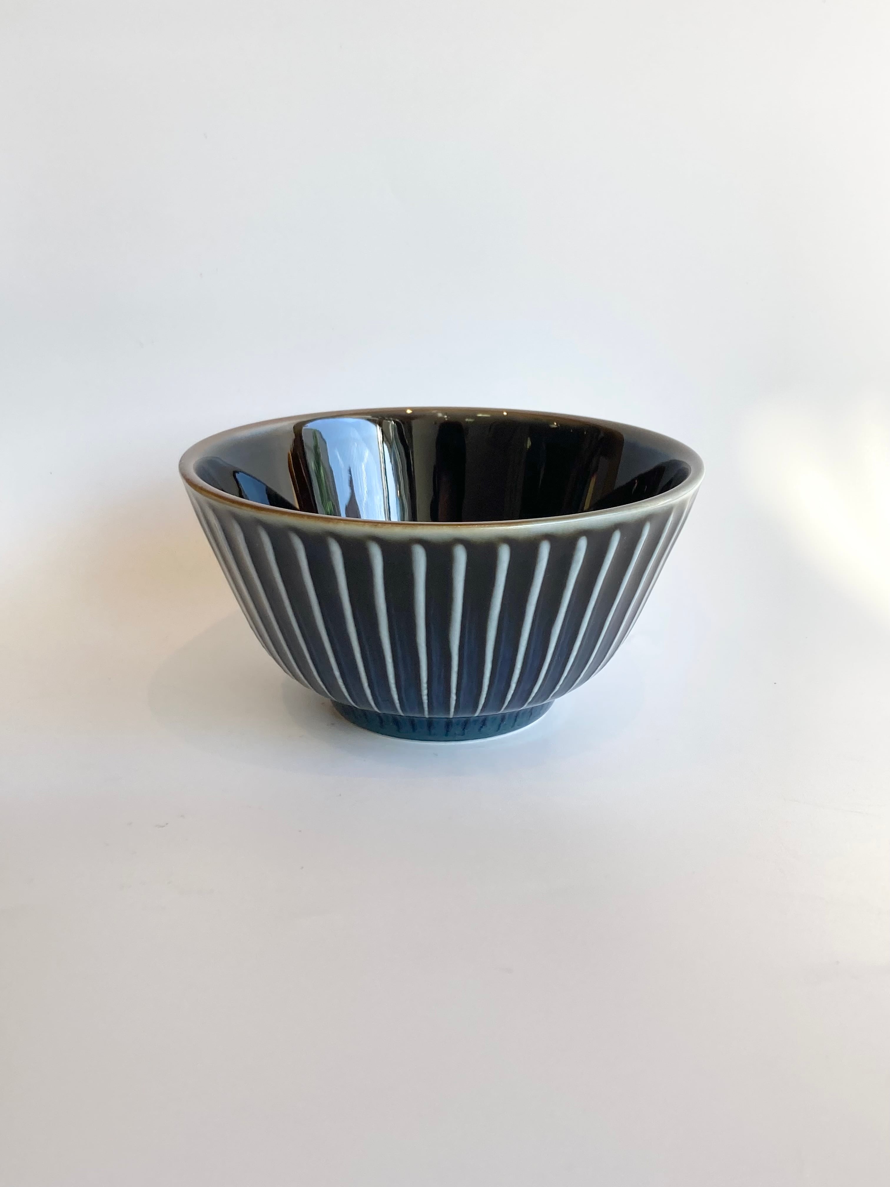 食器】飯碗 ネイビー（美濃焼） ご飯茶碗 ライスボウル | 若林陶器