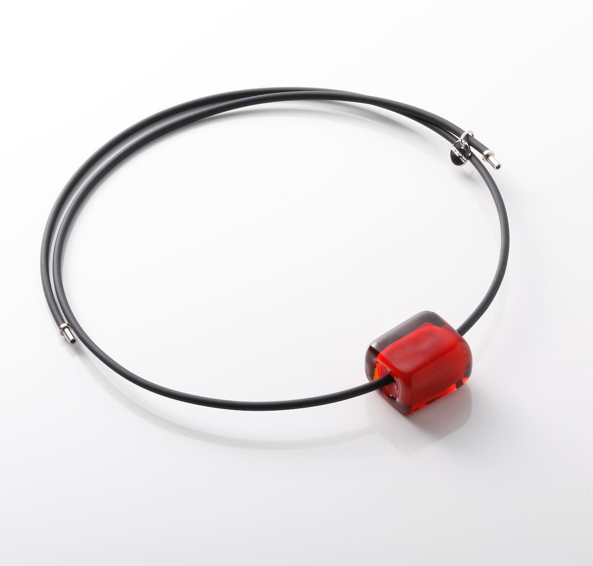 【Le Spezie (スペツィエ )】 チョーカーネックレス (レッド)