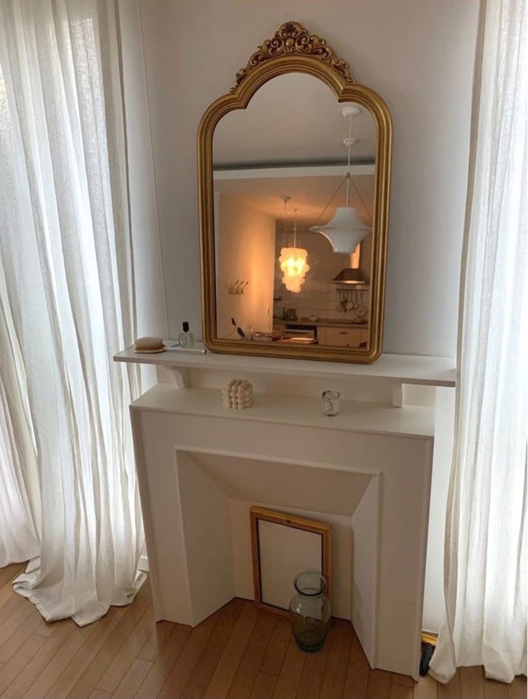 希少 パリの雑貨屋 フレンチ ウォールミラー ウッド 透かし彫り 模様