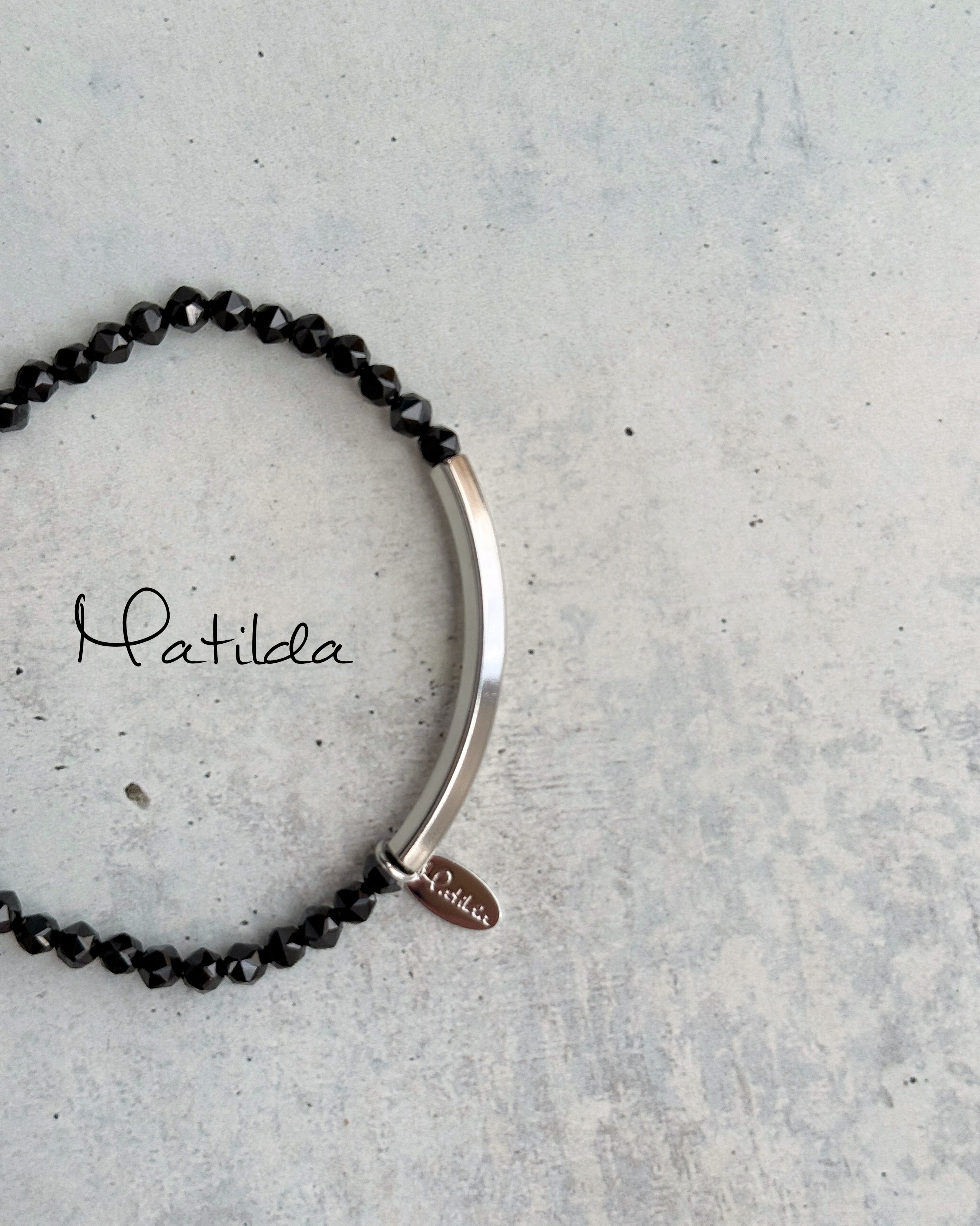 Tube & stone bracelet(ブラックスピネル)