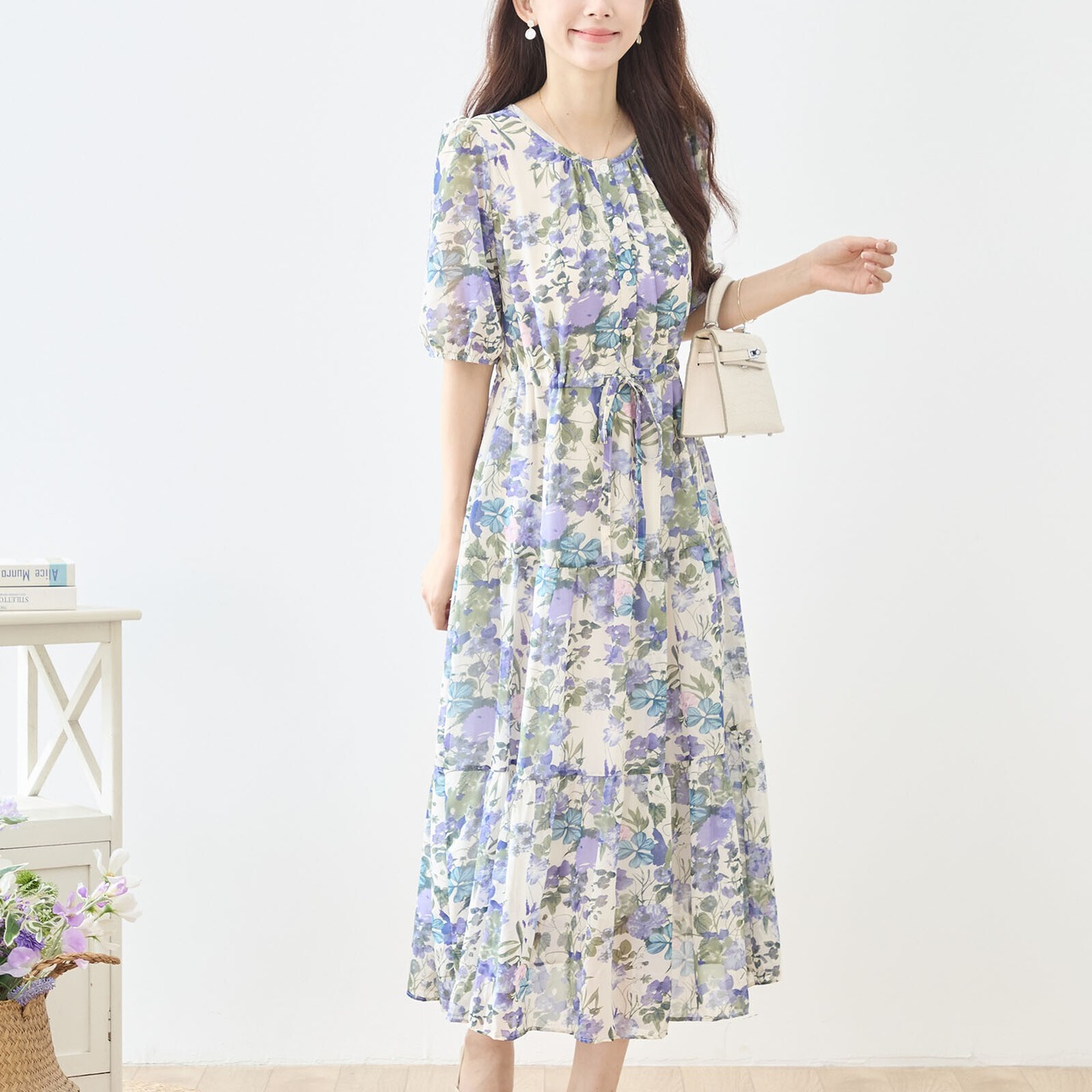 TRUBE ウエストリボンシフォン花柄マキシワンピース【M~L】アイボリー