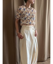 beige floral popcorn tops-4840-8